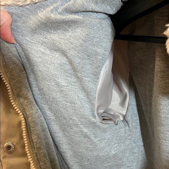 Calvin Klein Tan Sherpa Jacket - Size XSmall - Picture 12 of 14